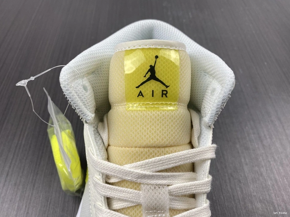 Yellow SE Mid 1 Voltage DB2822-107 - Jordan (W) 0515